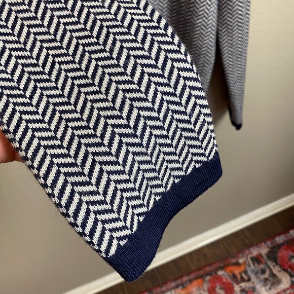 Barque 100% Merino Wool Soft Chevron Sweater $150 - Picture 9 of 10